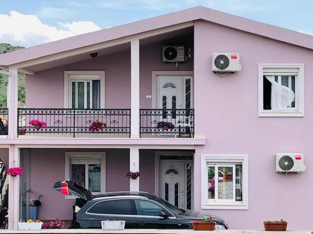Apartman Mona Ποντγορίτσα Εξωτερικό φωτογραφία