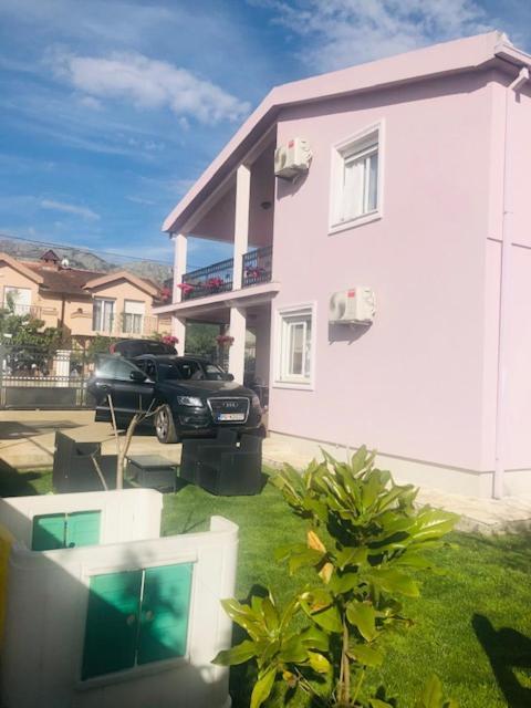 Apartman Mona Ποντγορίτσα Εξωτερικό φωτογραφία