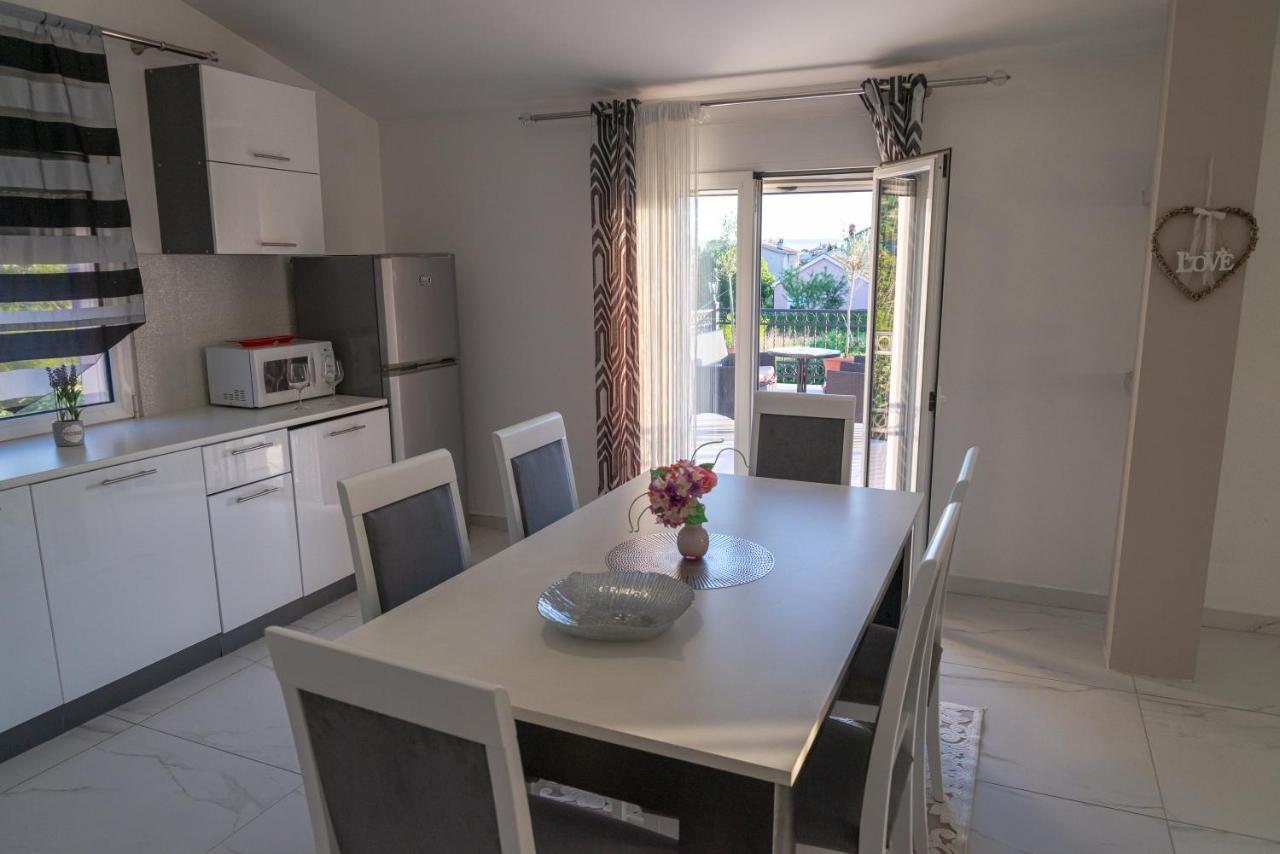 Apartman Mona Ποντγορίτσα Εξωτερικό φωτογραφία