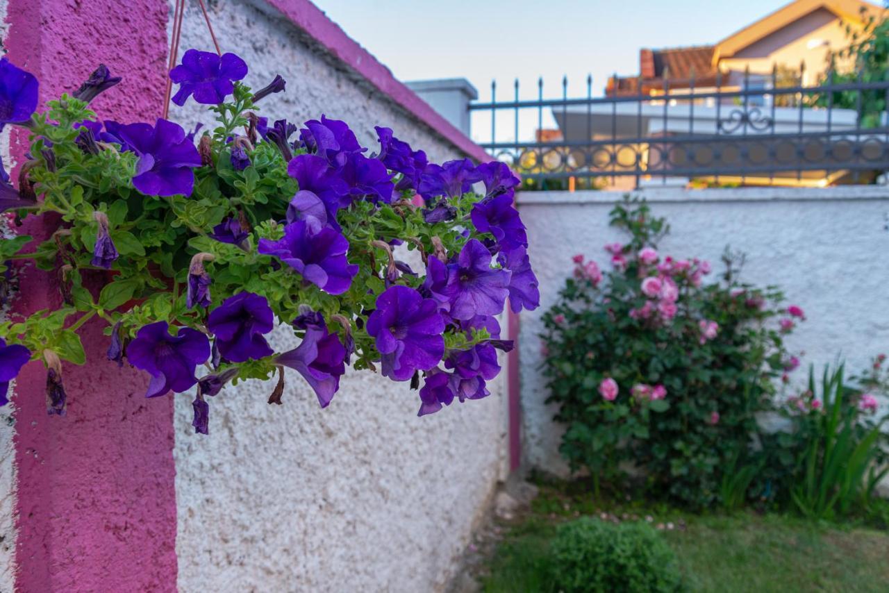 Apartman Mona Ποντγορίτσα Εξωτερικό φωτογραφία